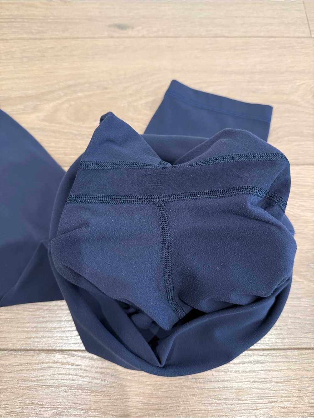 LULULEMON True Navy Align Crop 21” High Rise Active Nulu Workout Leggings Size 6 - Picture 6 of 8